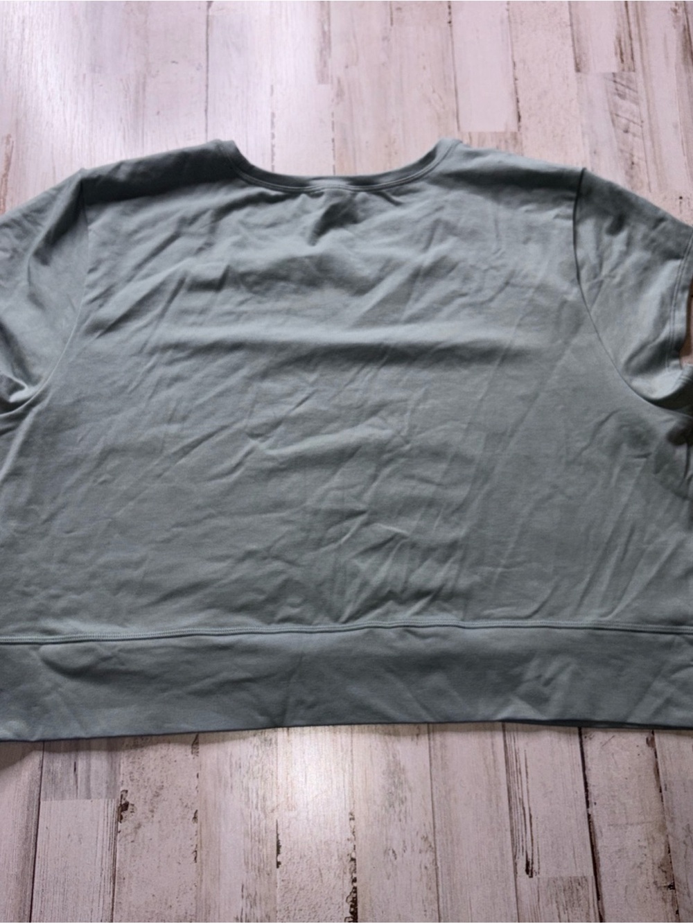 Old Navy PowerChill Cropped Cross Front T-Shirt 3X Osage Green Stretch Top Tee - Picture 9 of 11